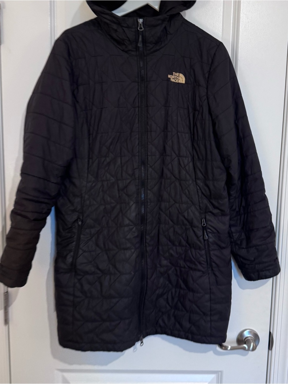 The North Face Women’s Lg Tamburello Parka Hooded Long Coat Quilted Black Gold